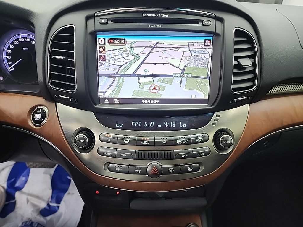KG모빌리티(쌍용) 체어맨 뉴체어맨W 가솔린 2WD CW700 익스큐티브 이미지 10