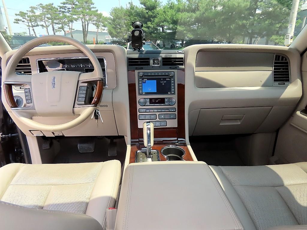 링컨 네비게이터 5.4L V8 이미지 7