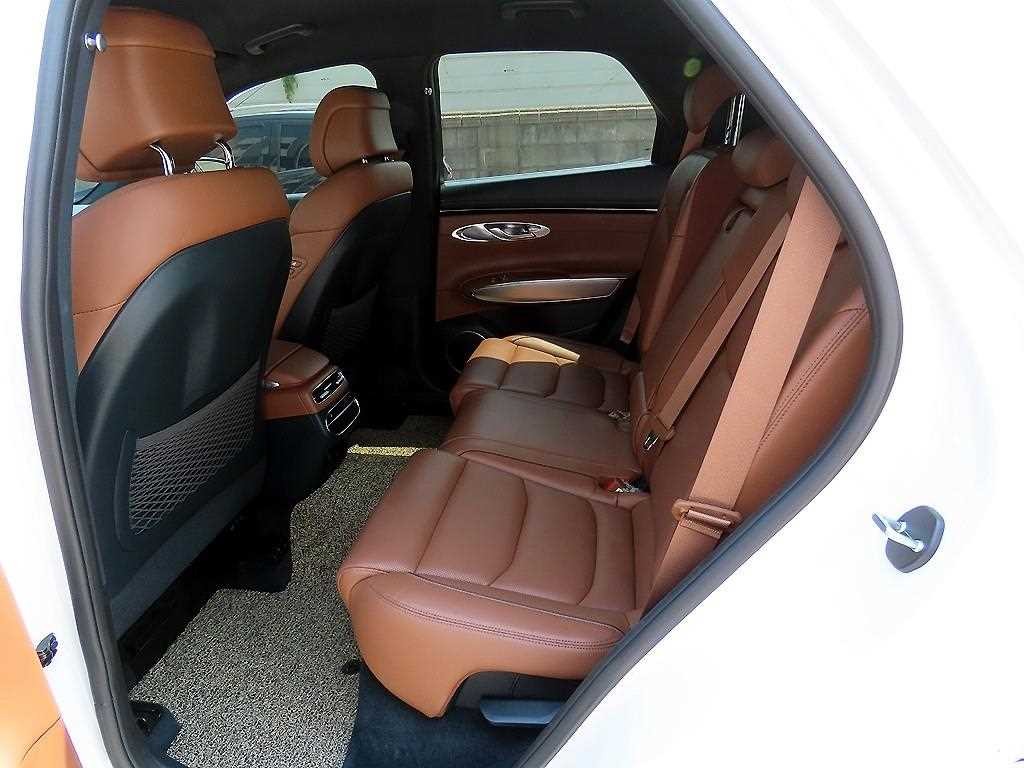 제네시스 GV70 2.5T 가솔린 2WD 이미지 6