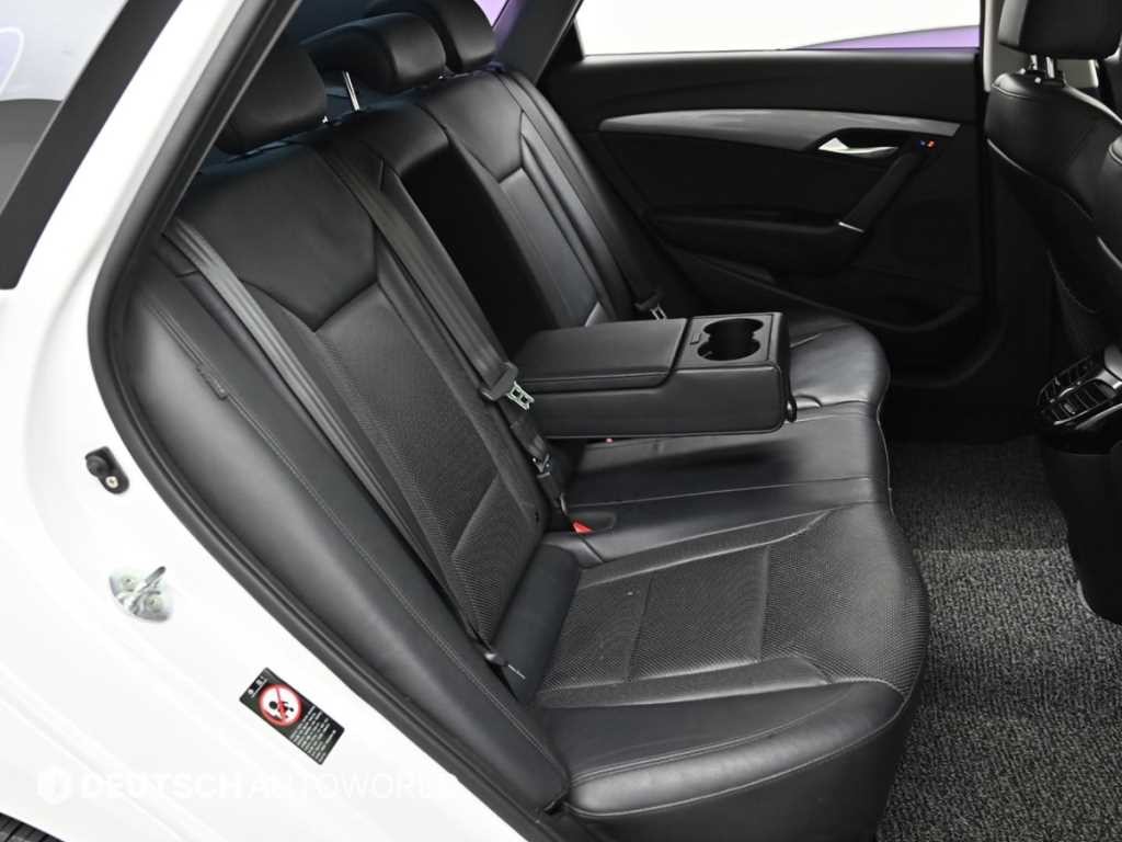 현대 i40 더뉴i40Saloon 1.7 VGT PYL 이미지 12