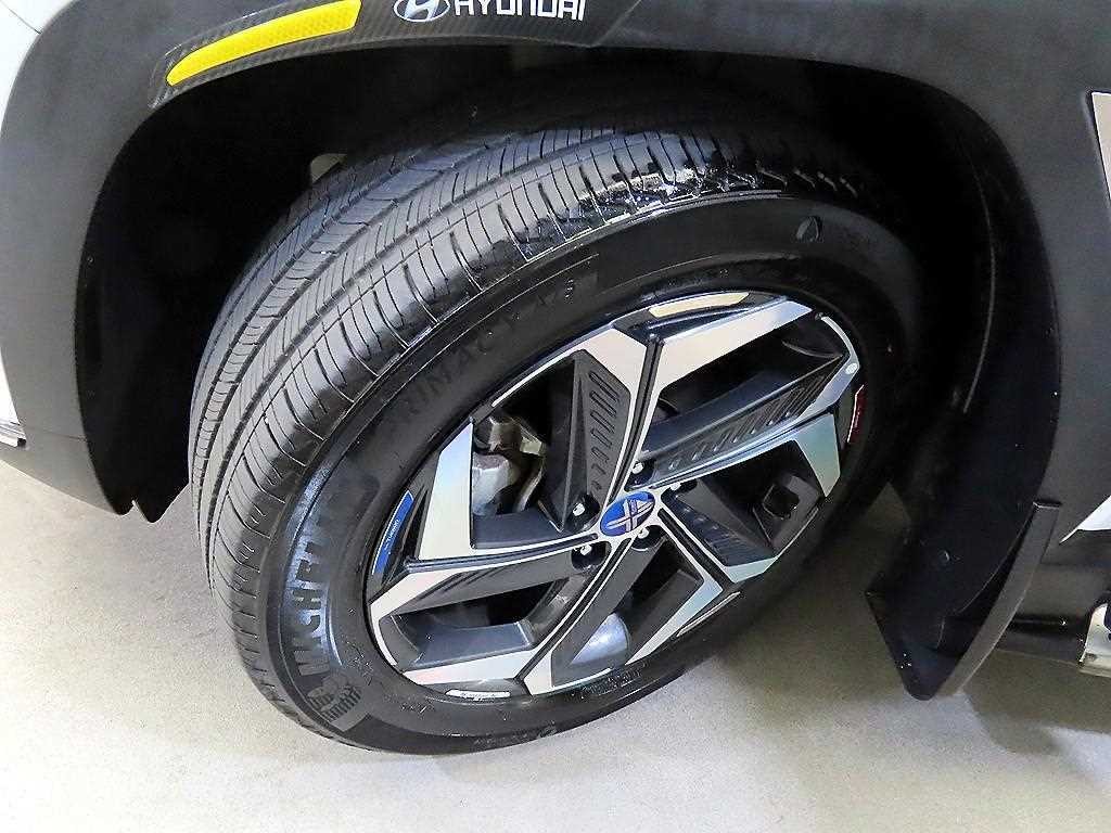현대 투싼 투싼 (NX4) 가솔린 1.6 터보 2WD 인스퍼레이션 이미지 20
