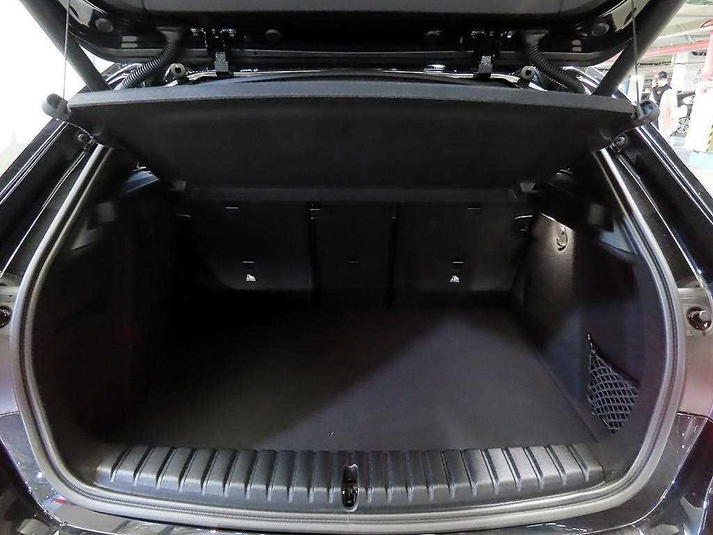 BMW 1시리즈 1시리즈 (F40) 120i M 스포츠 이미지 16