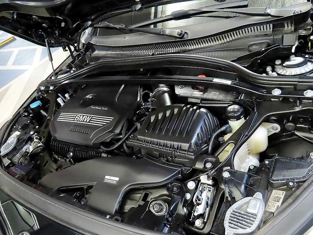 BMW 1시리즈 1시리즈 (F40) 120i M 스포츠 이미지 19