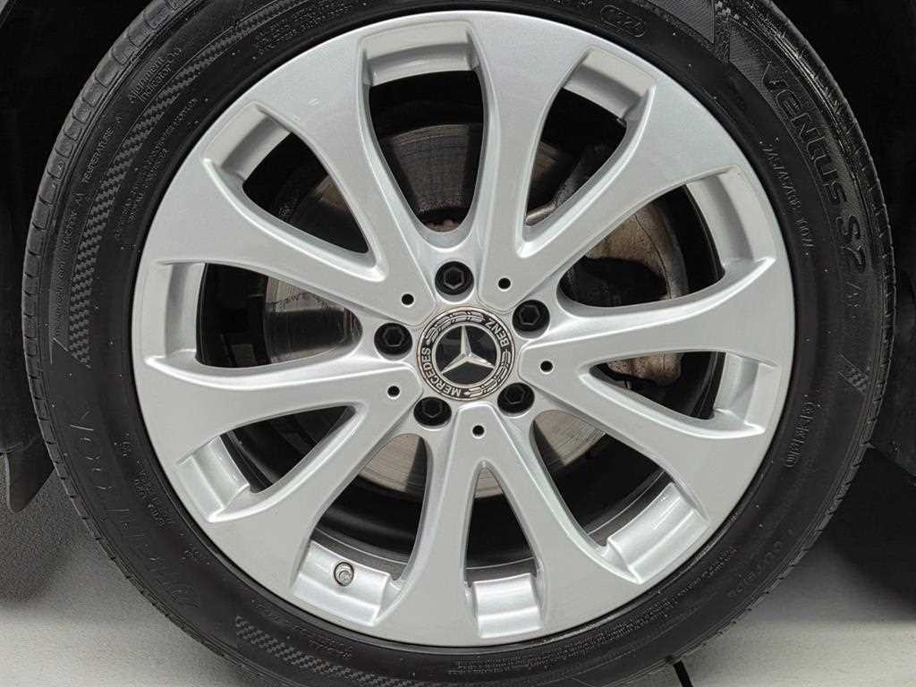 벤츠 E 클래스 E-클래스 W213 E220d 익스클루시브 이미지 17
