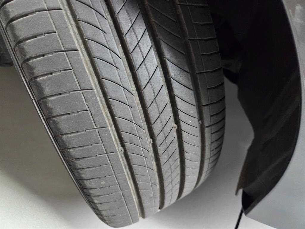 벤츠 E 클래스 E-클래스 W213 E220d 익스클루시브 이미지 18