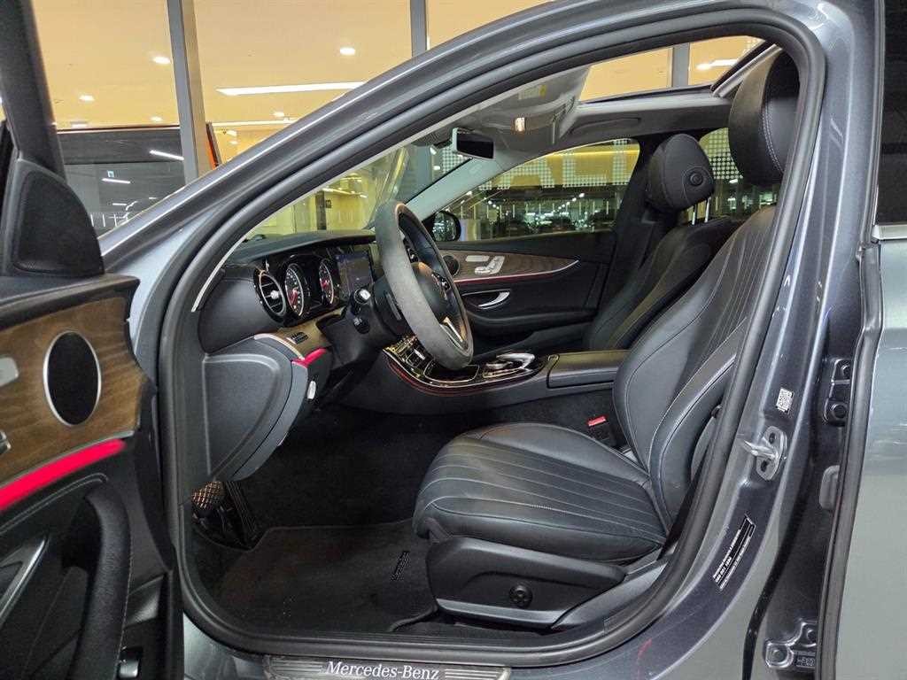 벤츠 E 클래스 E-클래스 W213 E220d 익스클루시브 이미지 7