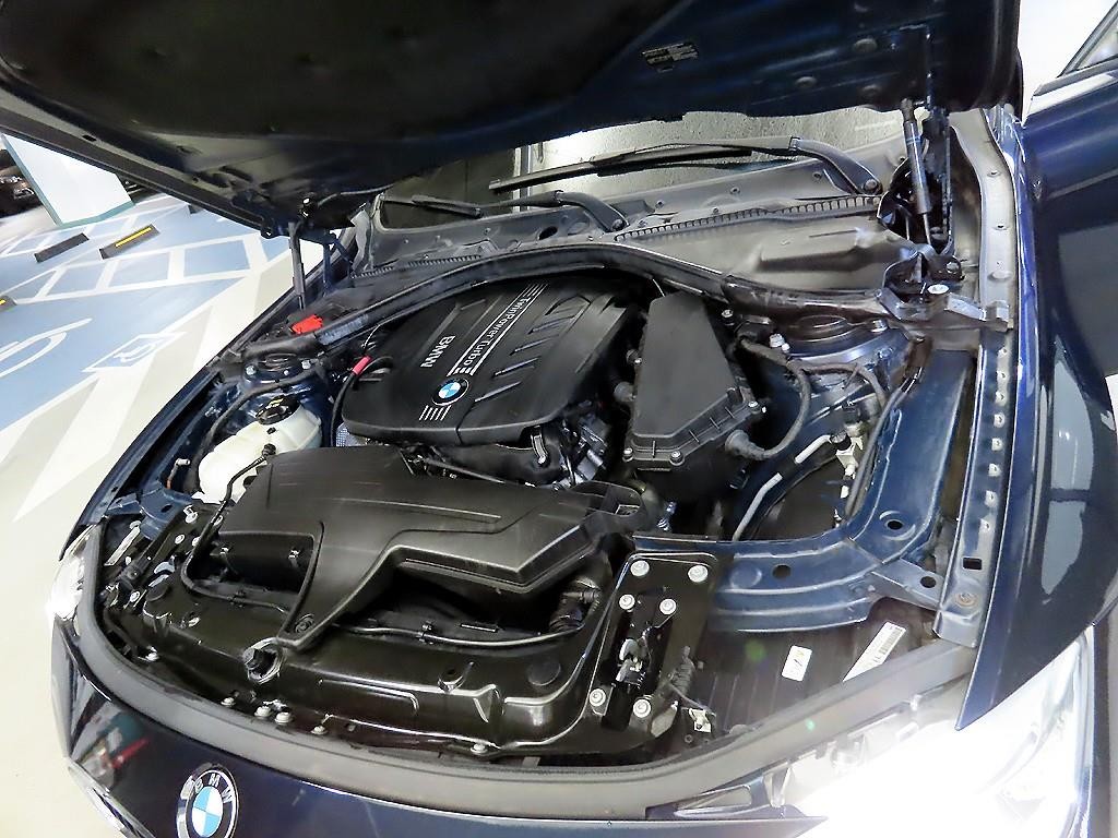BMW 3시리즈 3시리즈 (F30) 320d 이미지 19