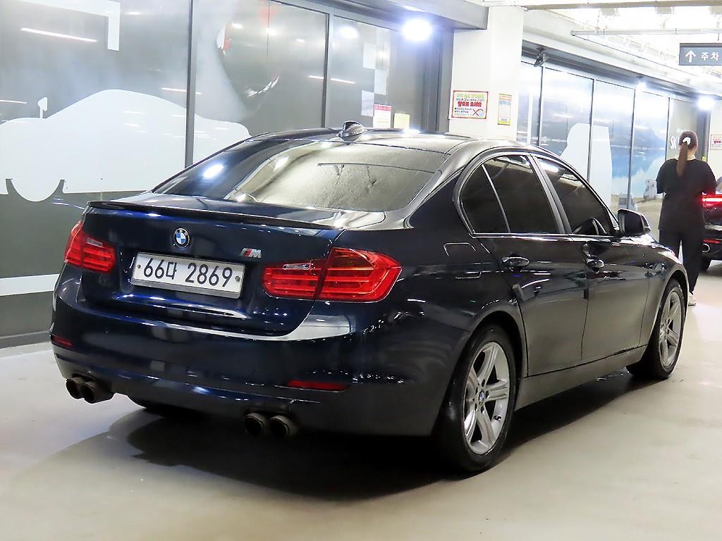 BMW 3시리즈 3시리즈 (F30) 320d 이미지 4