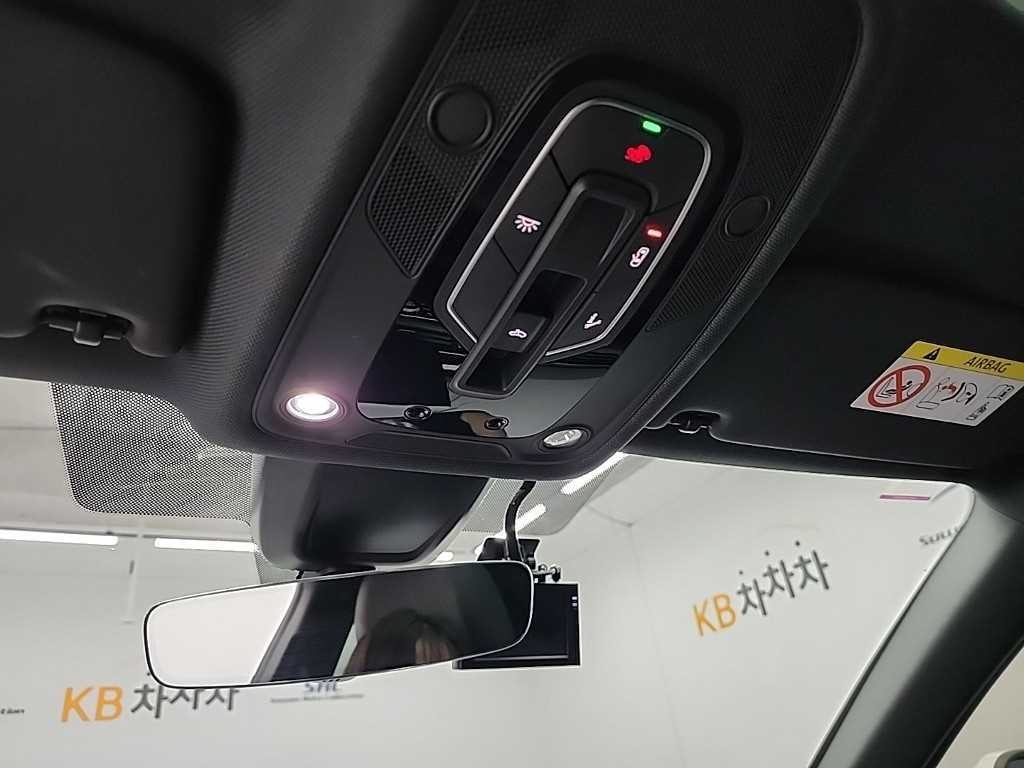 아우디 A4 A4 (B9) 40 TFSI 이미지 17