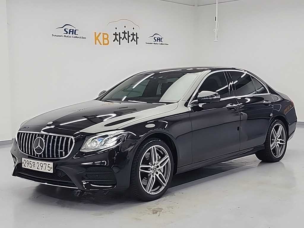 벤츠 E 클래스 E-클래스 W213 E300 4MATIC AMG LINE 이미지 2