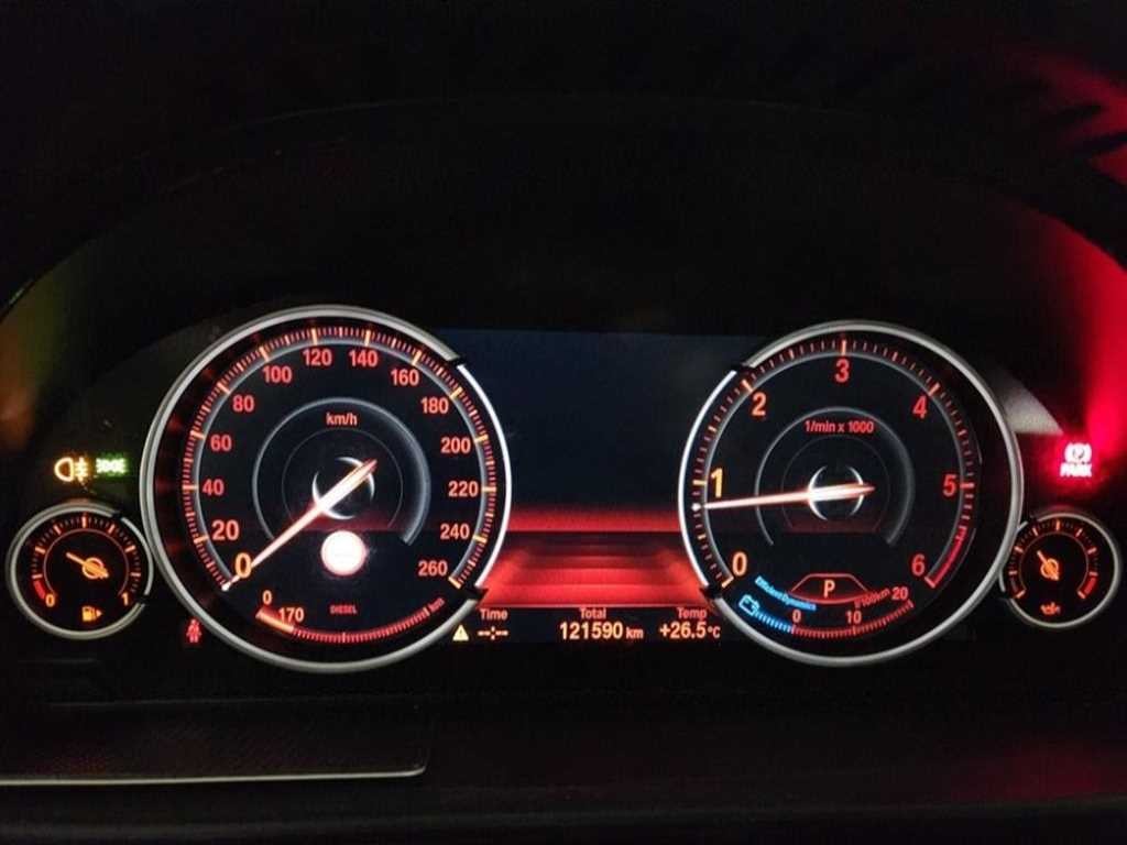 BMW 5시리즈 5시리즈 (F10) 520d xDrive 이미지 5