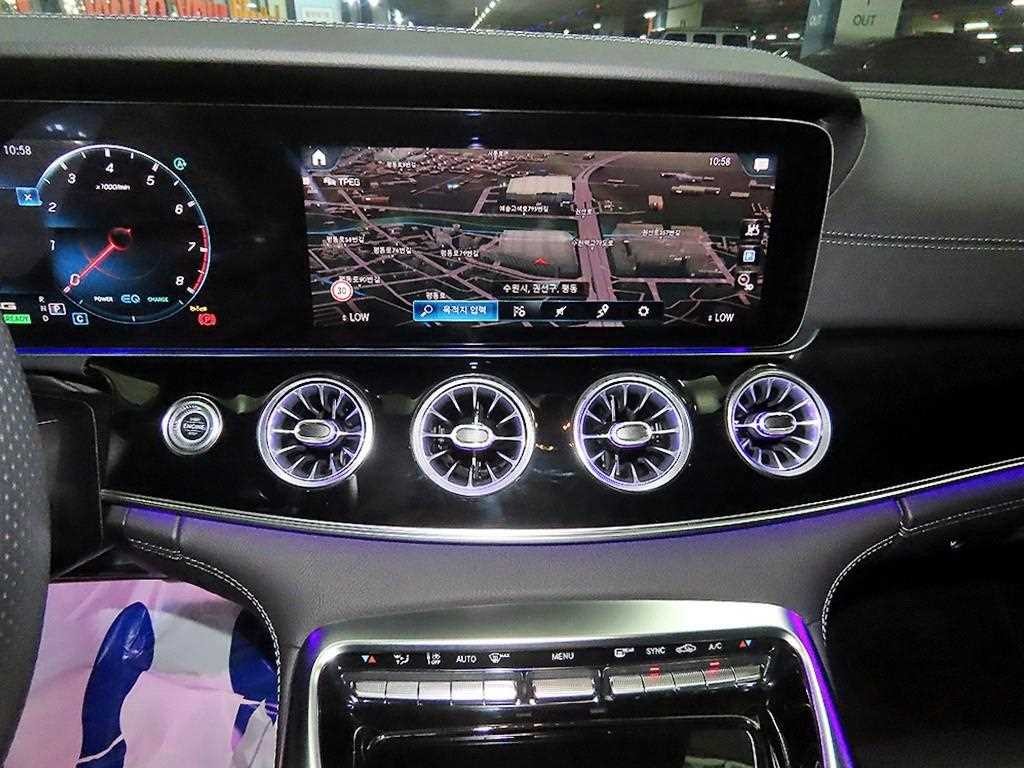 벤츠 AMG GT 4도어 43 4MATIC+ 이미지 11