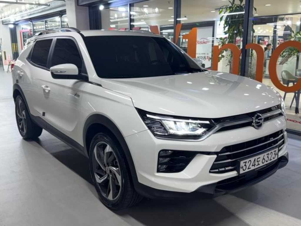 KG모빌리티(쌍용) 코란도 뷰티풀코란도 2WD 가솔린 1.5 C5 플러스 이미지 2
