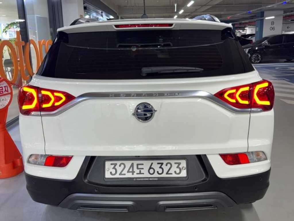 KG모빌리티(쌍용) 코란도 뷰티풀코란도 2WD 가솔린 1.5 C5 플러스 이미지 5