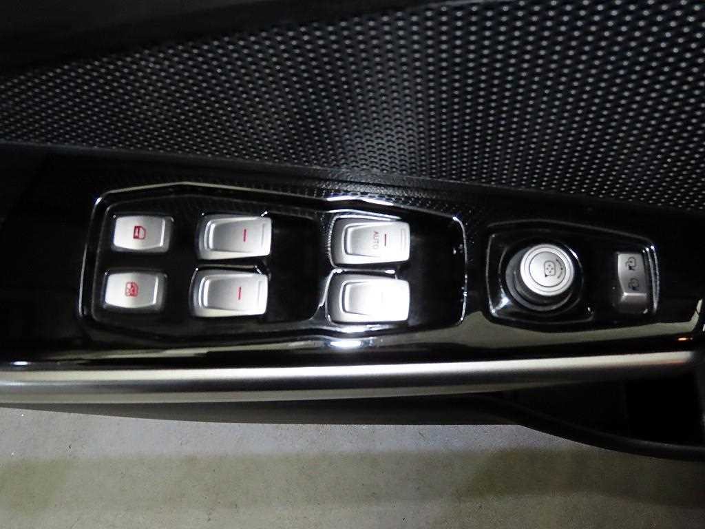 KG모빌리티(쌍용) 티볼리 가솔린 2WD 1.6 LX 고급형 이미지 14