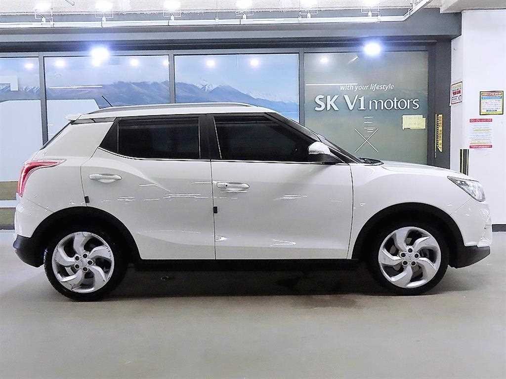 KG모빌리티(쌍용) 티볼리 가솔린 2WD 1.6 LX 고급형 이미지 3