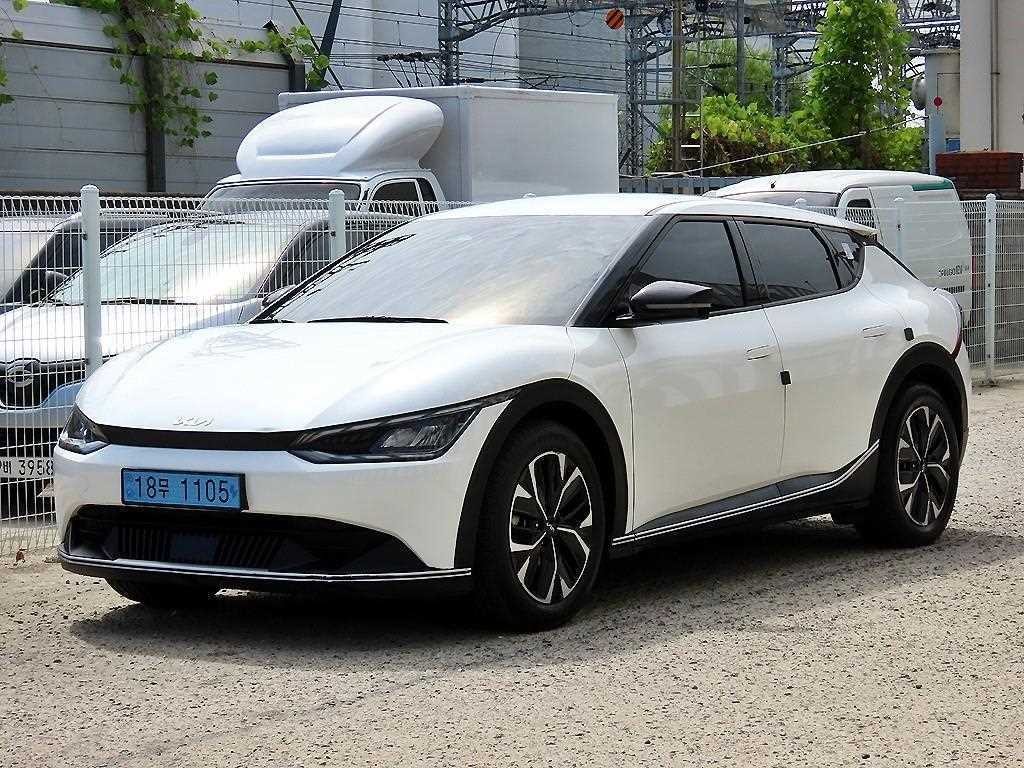 기아 EV6 롱레인지 AWD 에어 이미지 2
