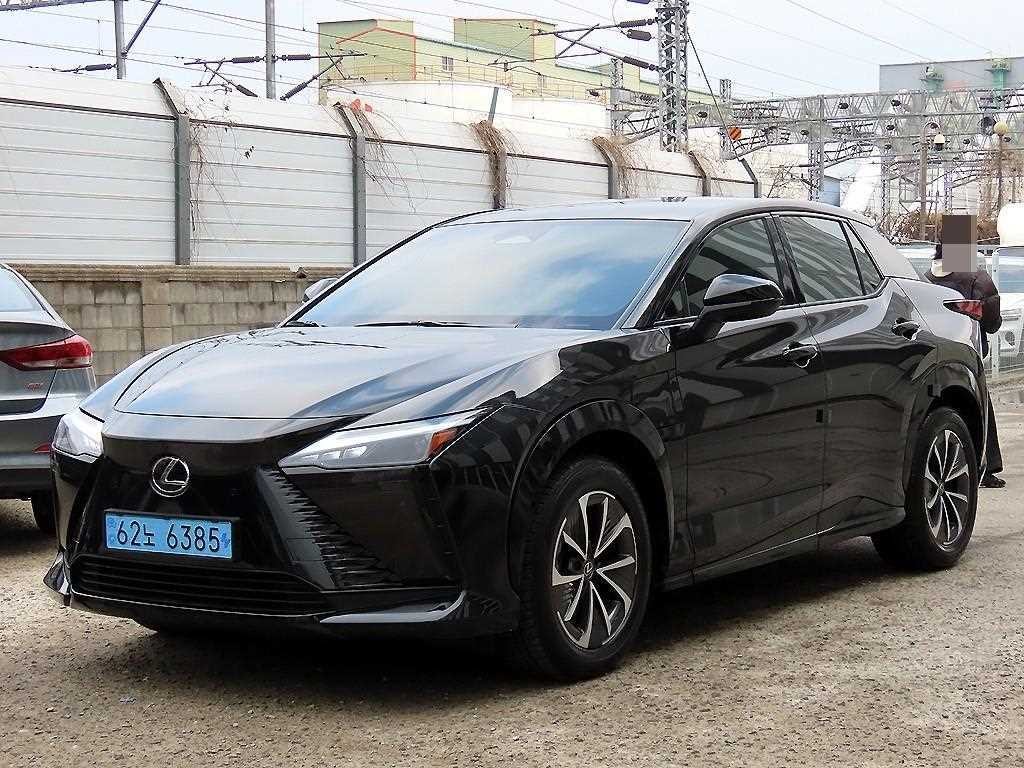 렉서스 RZ RZ450e 럭셔리 이미지 2