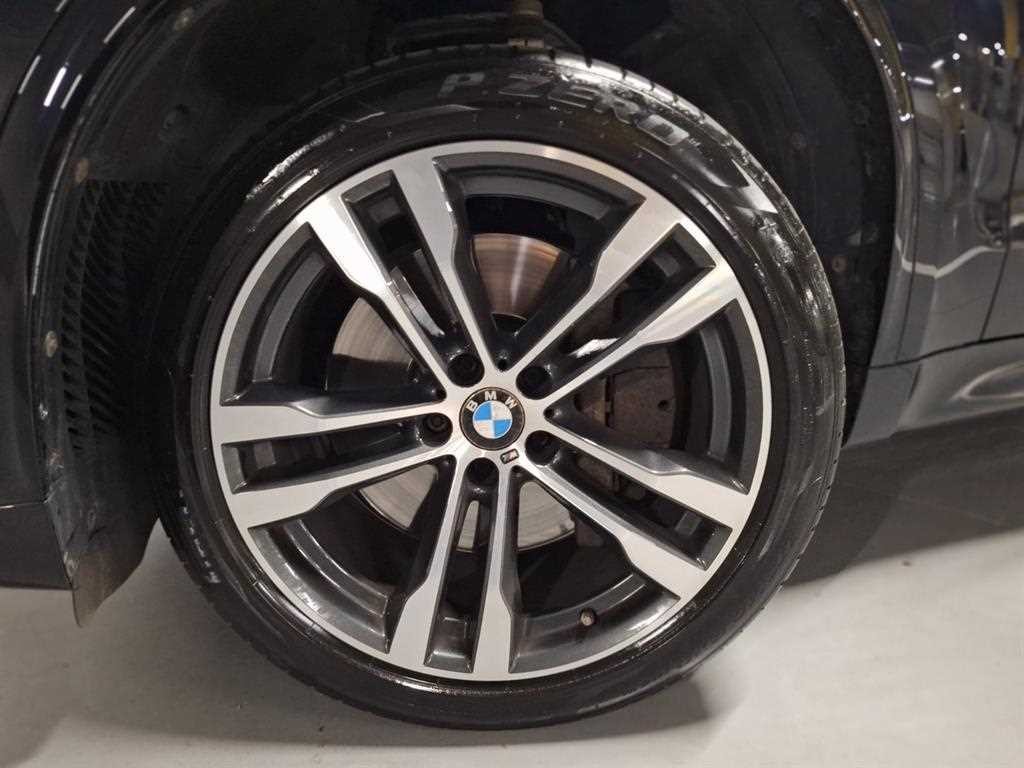 BMW X5 X5 (F15) xDrive M50d 이미지 6