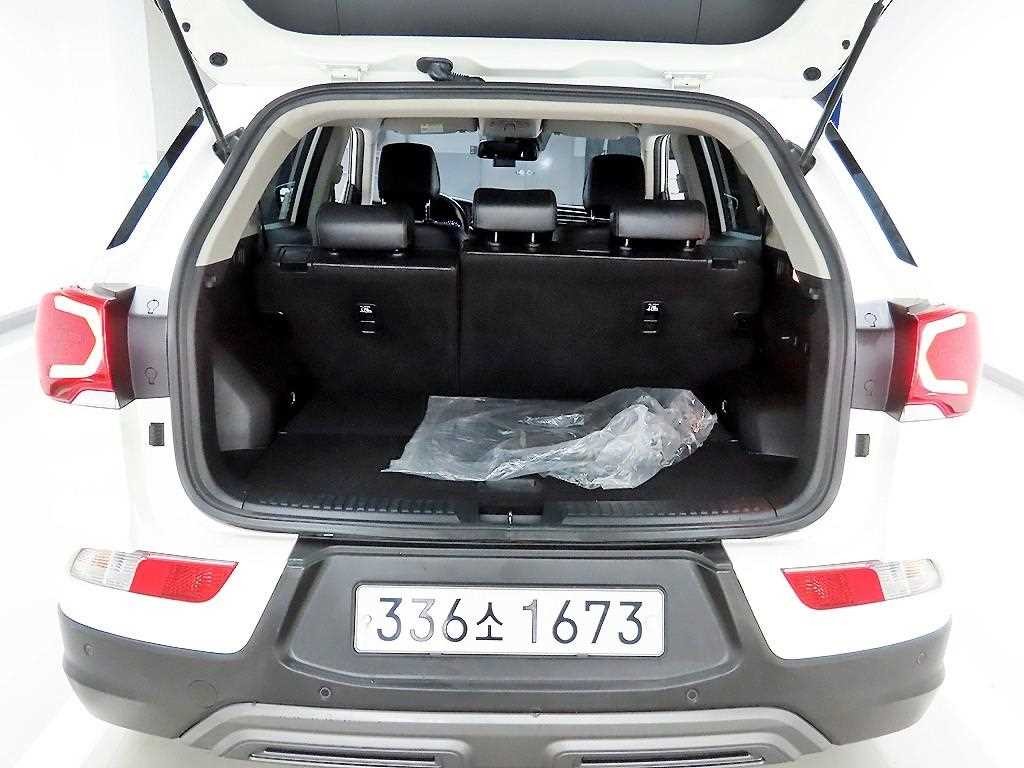 KG모빌리티(쌍용) 코란도 뷰티풀코란도 2WD 디젤 1.6 C5 플러스 이미지 5