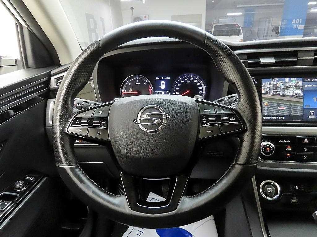 KG모빌리티(쌍용) 코란도 뷰티풀코란도 2WD 디젤 1.6 C5 플러스 이미지 7