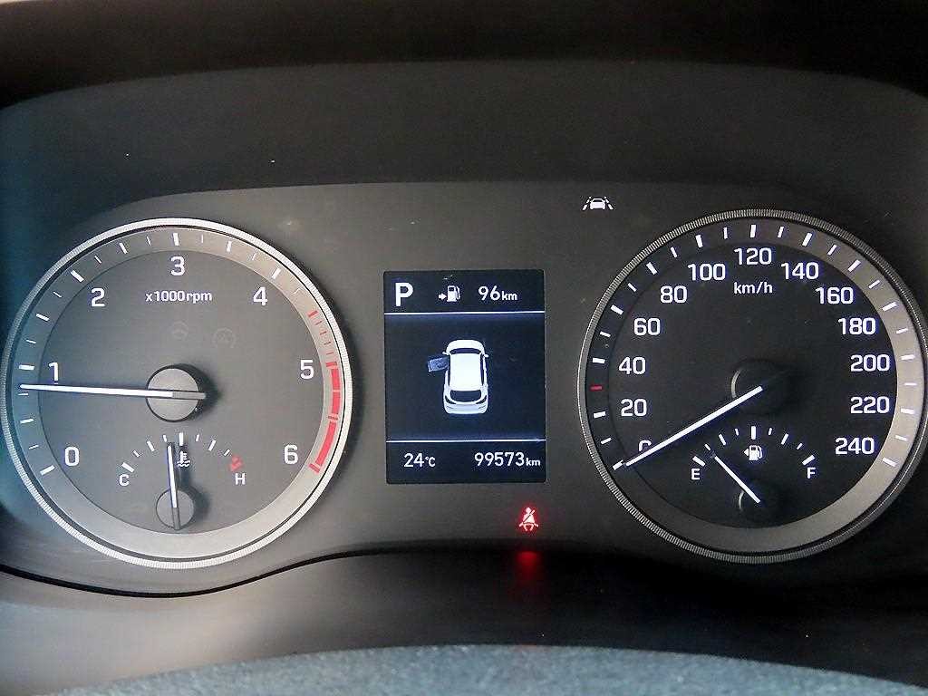 현대 투싼 올뉴투싼 디젤 1.6 2WD 모던 이미지 9