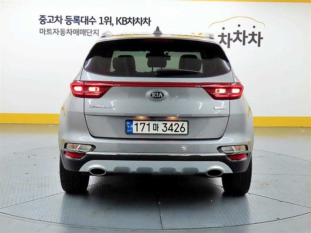 기아 스포티지 스포티지 더 볼드 2.0 디젤 2WD 프레스티지 이미지 3