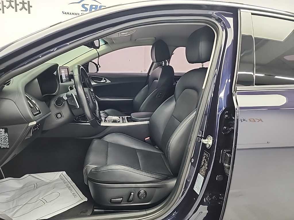 기아 스팅어 디젤 2.2 AWD 드림에디션 이미지 11