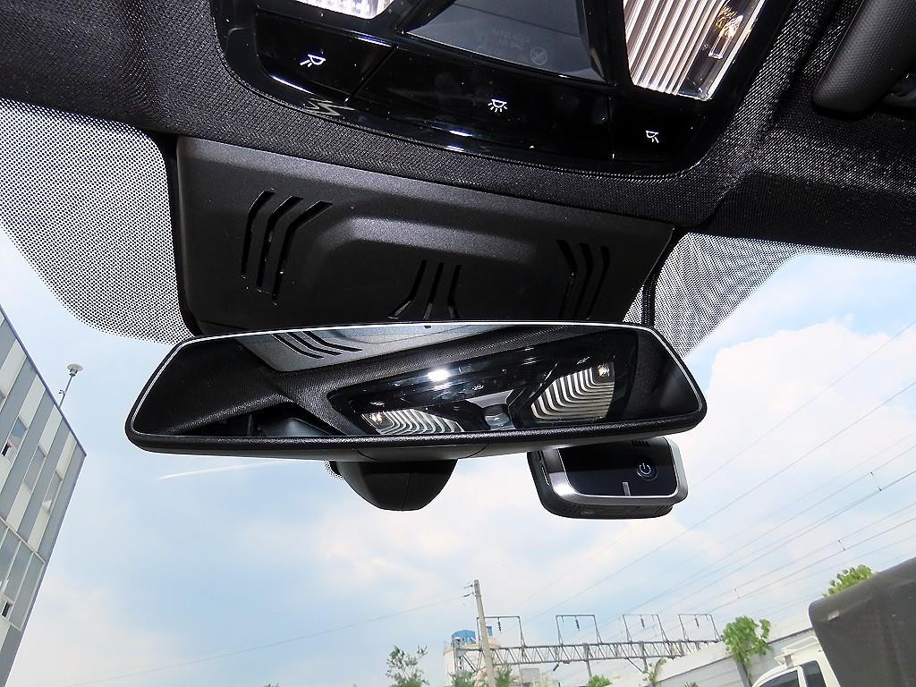 BMW 3시리즈 3시리즈 (G20) 320e M 스포츠 이미지 13