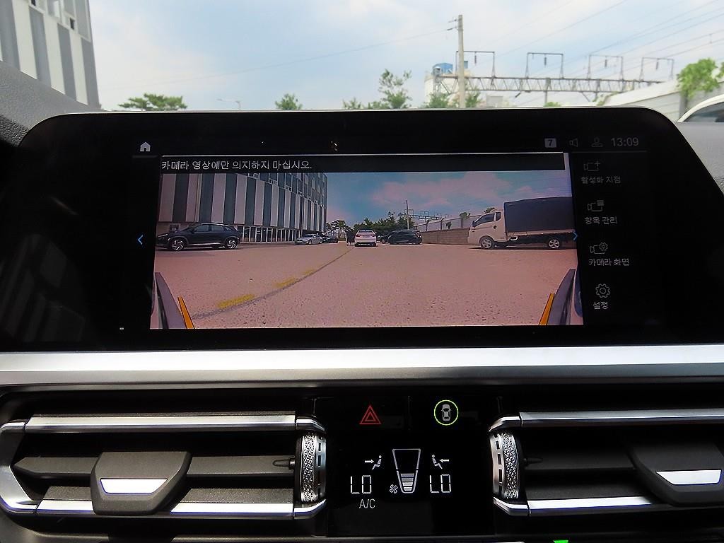 BMW 3시리즈 3시리즈 (G20) 320e M 스포츠 이미지 16