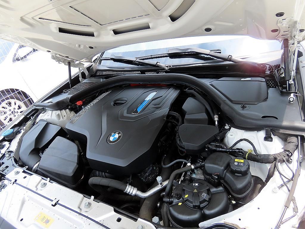 BMW 3시리즈 3시리즈 (G20) 320e M 스포츠 이미지 19