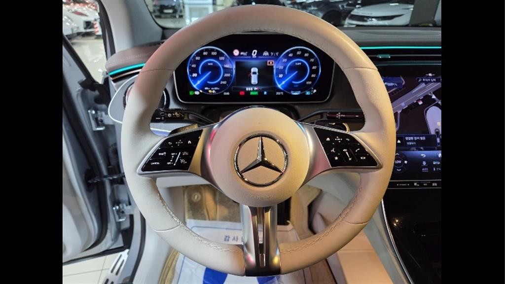 벤츠 EQE EQE SUV X294 EQE500 4MATIC 이미지 13