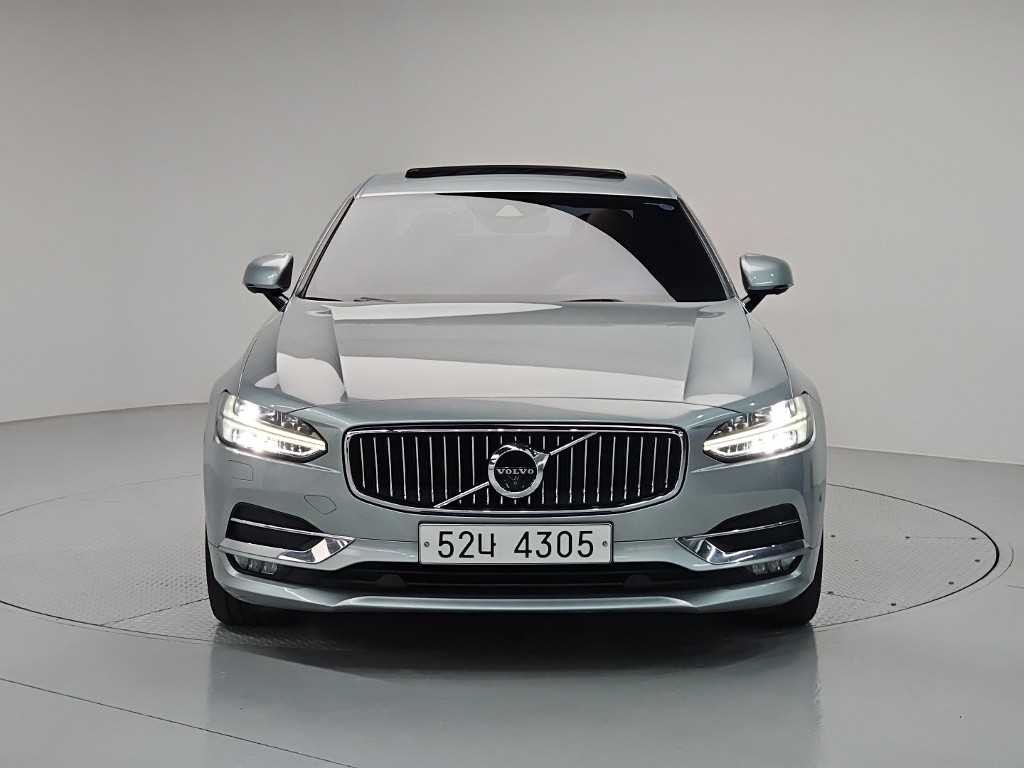 볼보 S90 D5 AWD 인스크립션 이미지 2