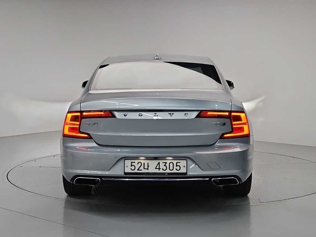볼보 S90 D5 AWD 인스크립션 이미지 3