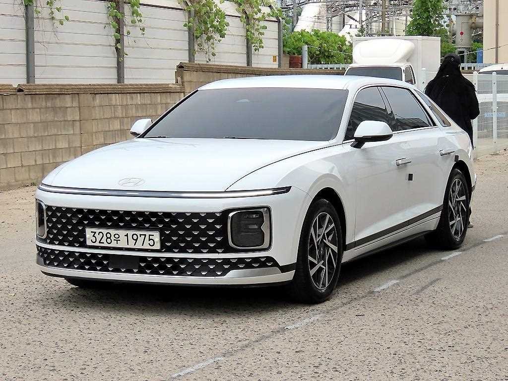 현대 그랜저 그랜저 (GN7) LPG 3.5 2WD 프리미엄 이미지 1