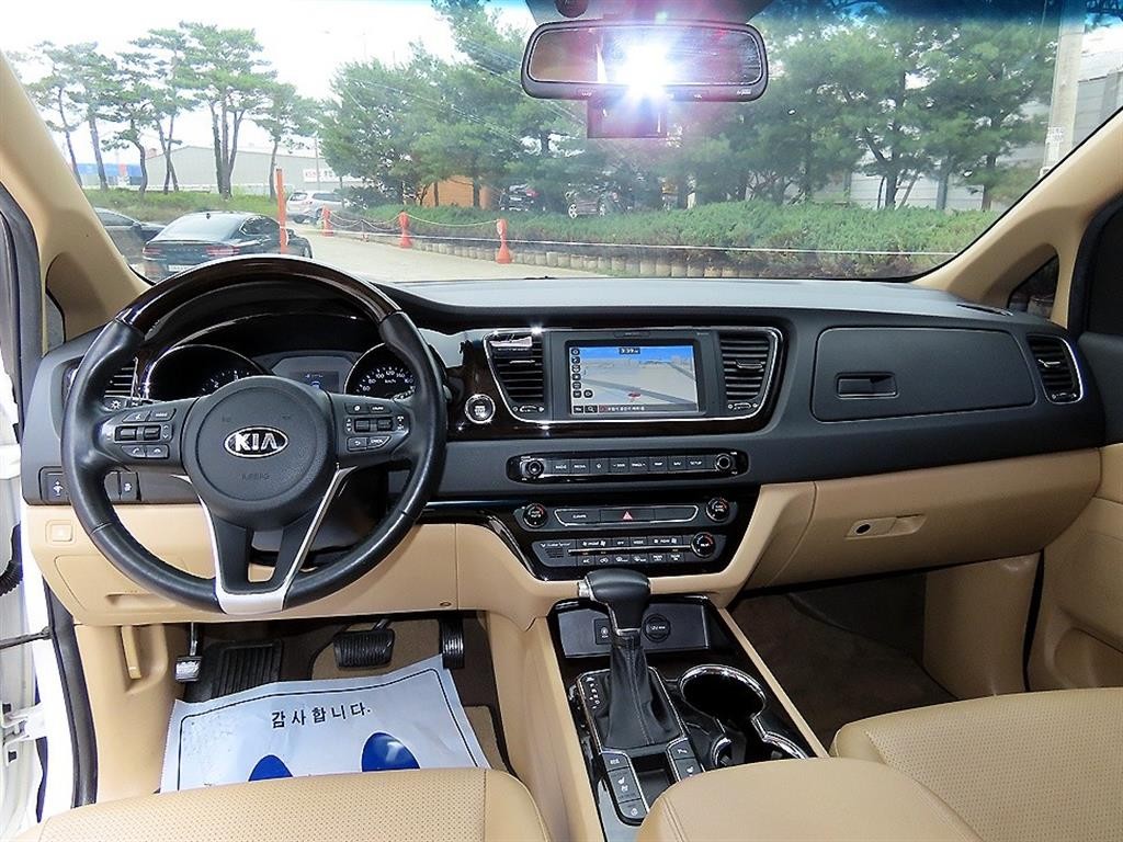 기아 카니발 더 뉴 카니발 디젤 9인승 프레스티지 이미지 8