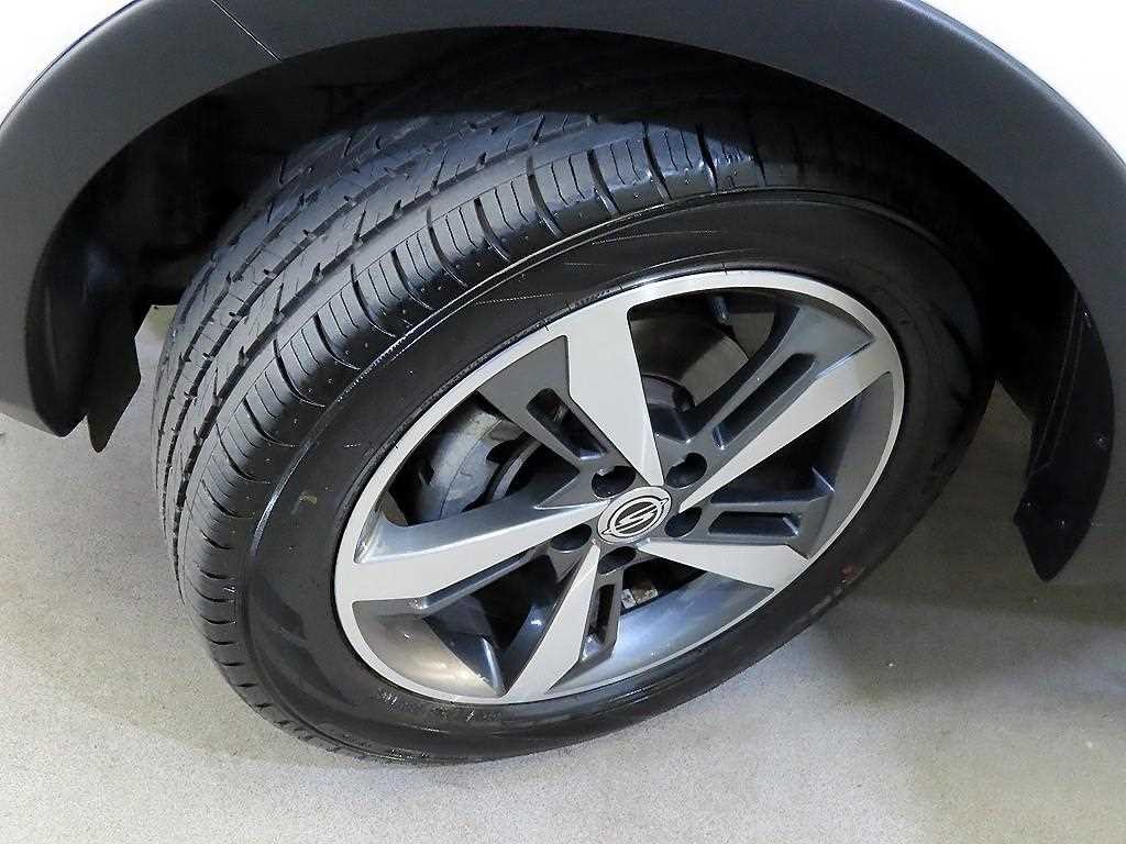 KG모빌리티(쌍용) 코란도 뉴스타일코란도C 2.2 RX 2WD 최고급형 이미지 20