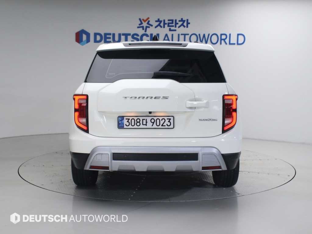 KG모빌리티(쌍용) 토레스 1.5 GDI-T 2WD T5 이미지 4