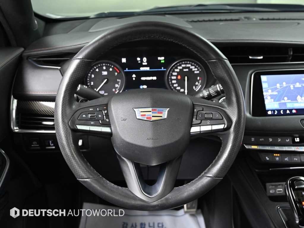캐딜락 XT4 2.0 스포츠 AWD 이미지 13