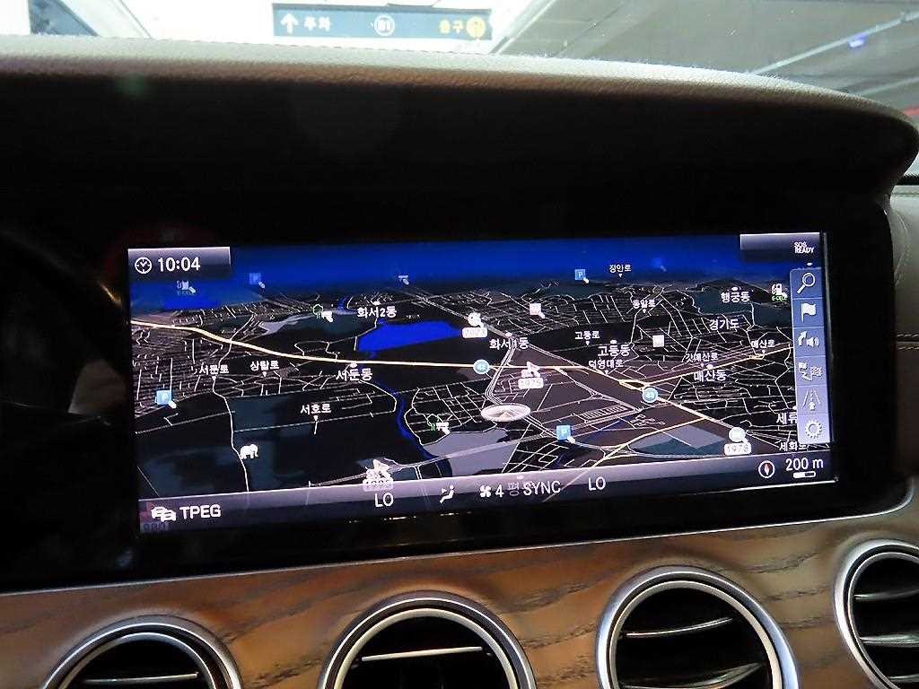 벤츠 E 클래스 E-클래스 W213 E220d 익스클루시브 이미지 13