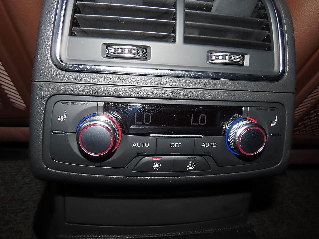 아우디 A6 뉴A6 40 TFSI 프리미엄 이미지 14