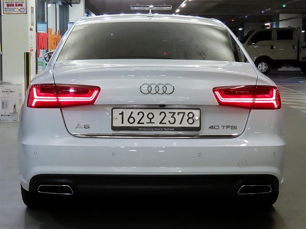 아우디 A6 뉴A6 40 TFSI 프리미엄 이미지 5