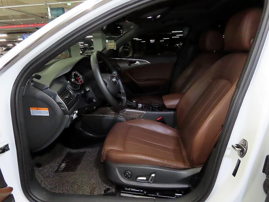 아우디 A6 뉴A6 40 TFSI 프리미엄 이미지 6