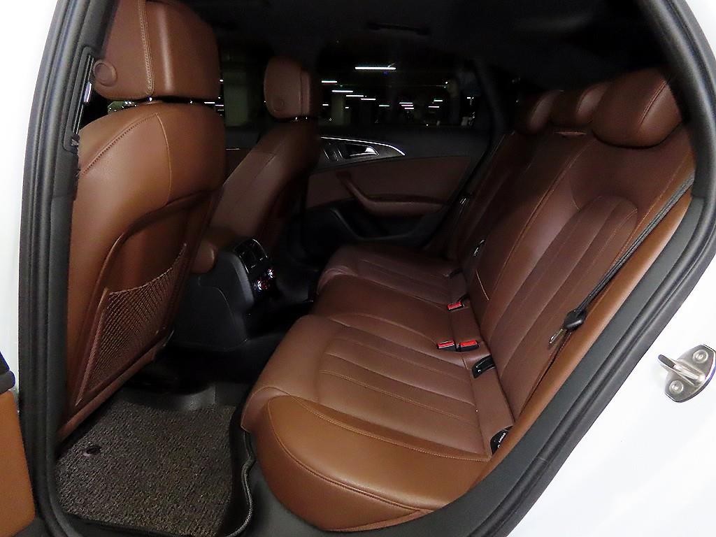 아우디 A6 뉴A6 40 TFSI 프리미엄 이미지 7