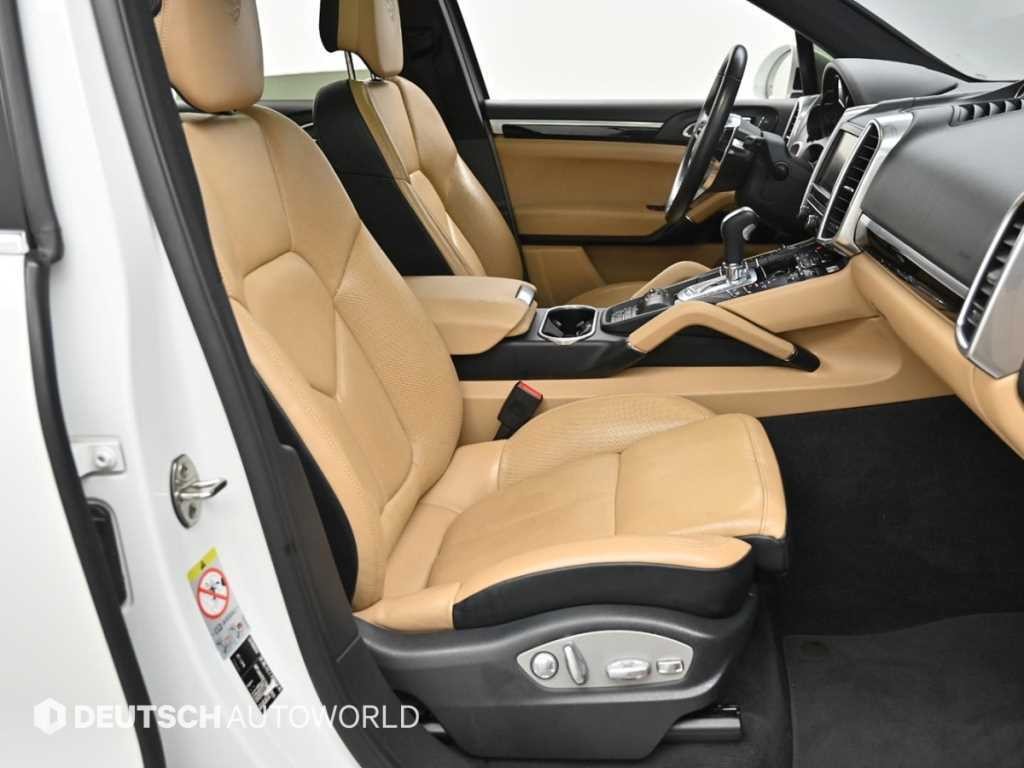 포르쉐 카이엔 뉴 카이엔 3.6 VR6 이미지 10