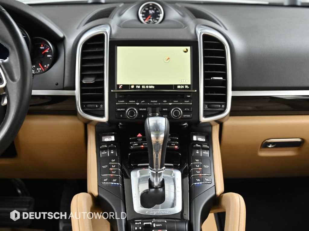 포르쉐 카이엔 뉴 카이엔 3.6 VR6 이미지 14
