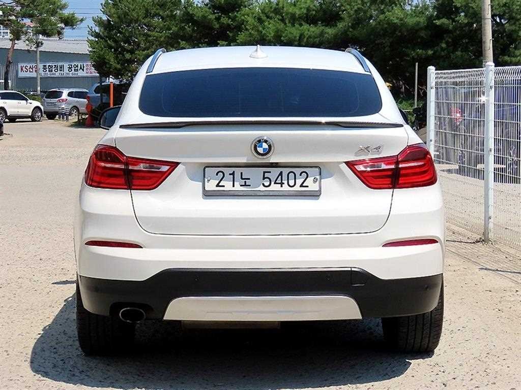 BMW X4 X4 (F26) xDrive 20d 이미지 4