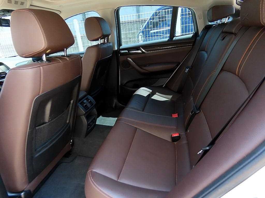 BMW X4 X4 (F26) xDrive 20d 이미지 6