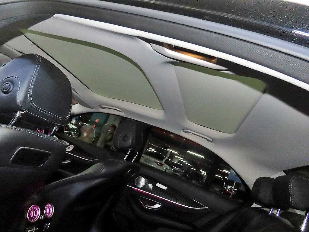 벤츠 E 클래스 E-클래스 W213 E450 4MATIC 익스클루시브 이미지 16