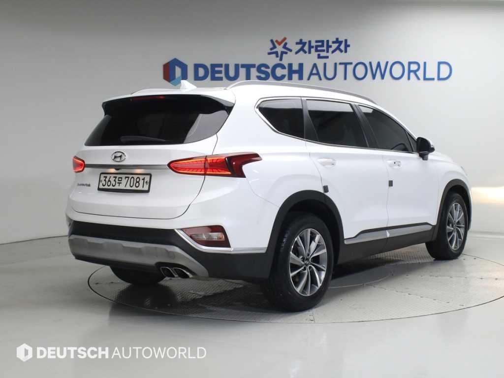 현대 싼타페 싼타페 TM 디젤 2.0 2WD 익스클루시브 이미지 2